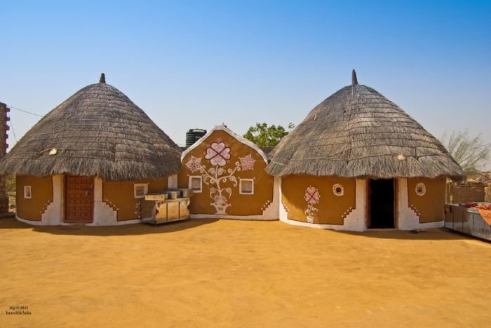 Traditional Mud Bhunga